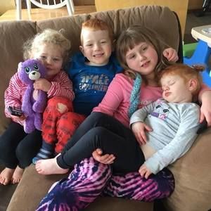 Meet your Posher, Desiree